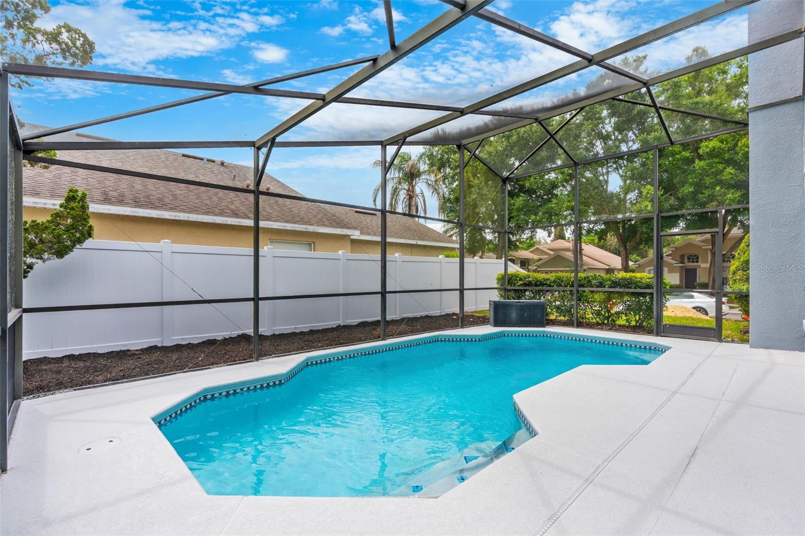 328 VIEW CT