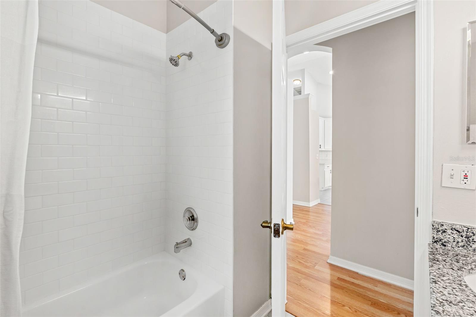 328 VIEW CT