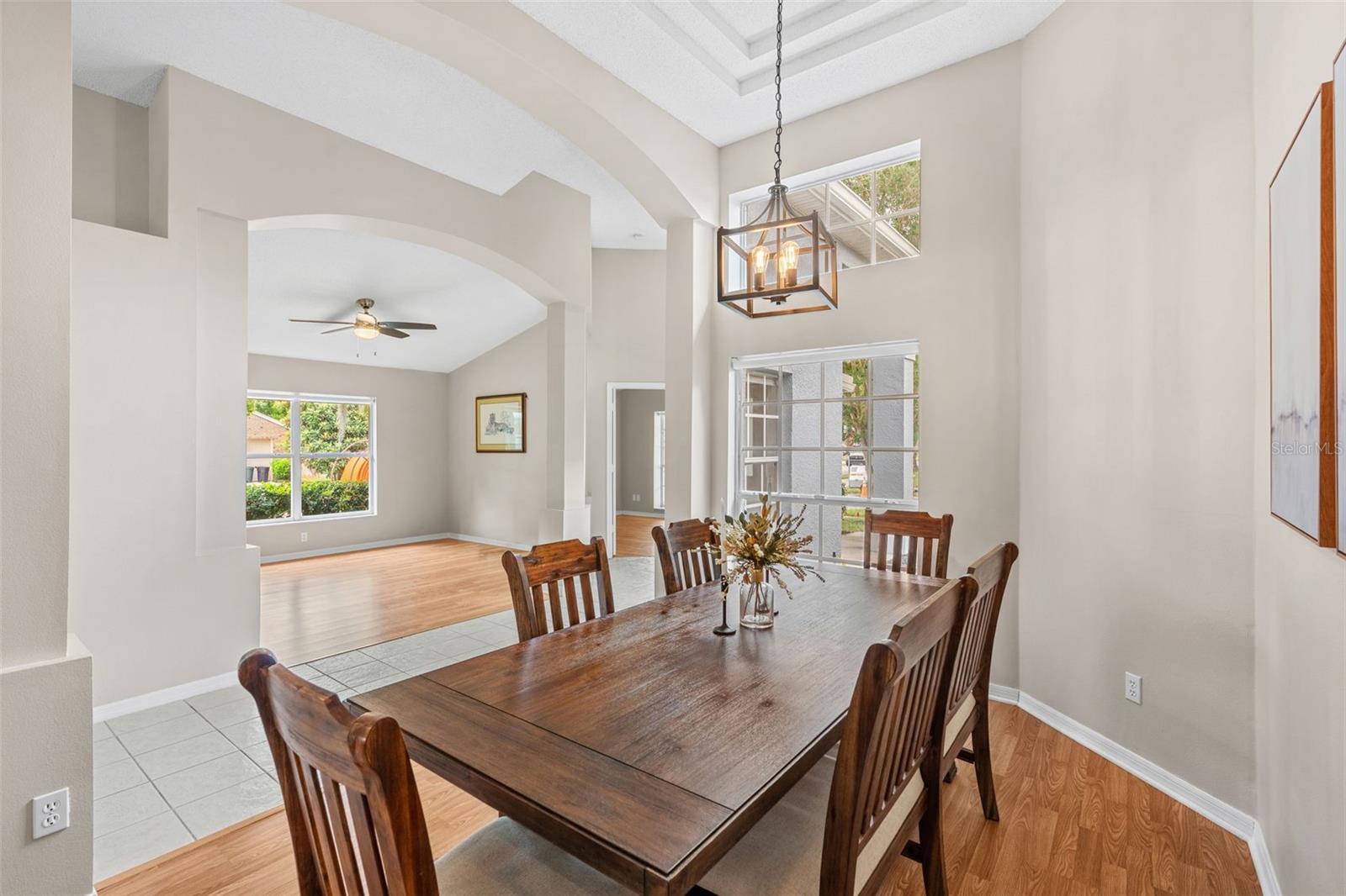 328 VIEW CT