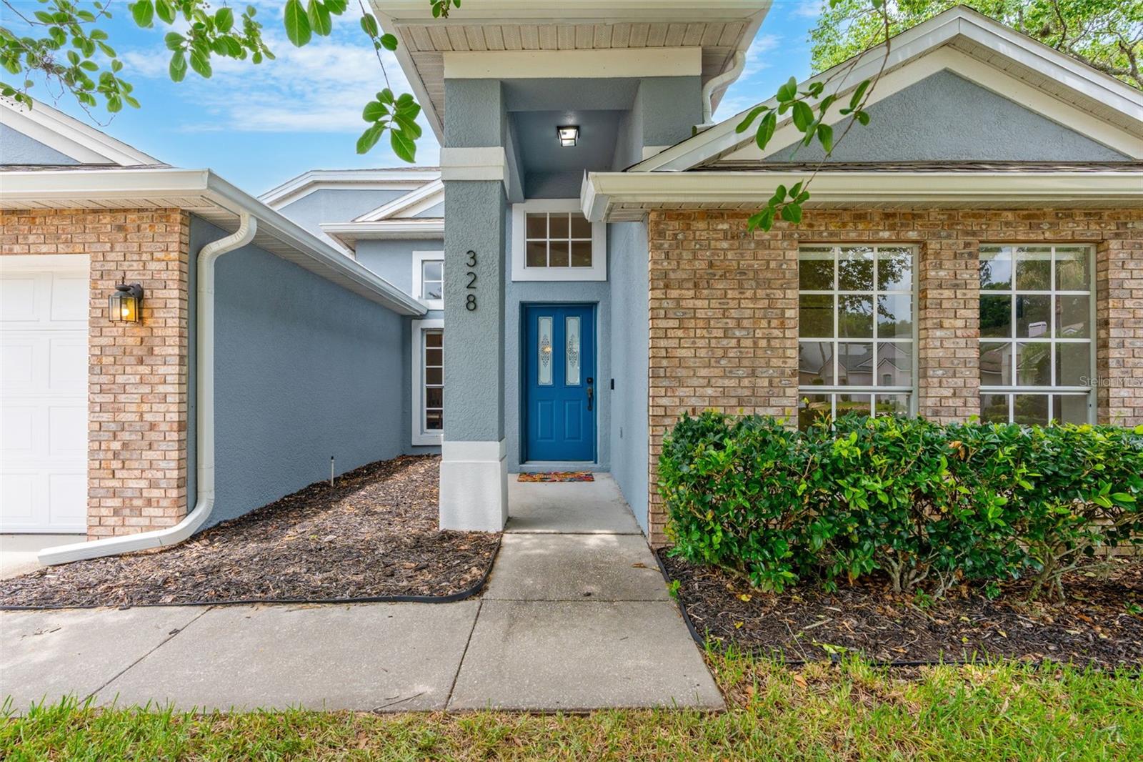 328 VIEW CT