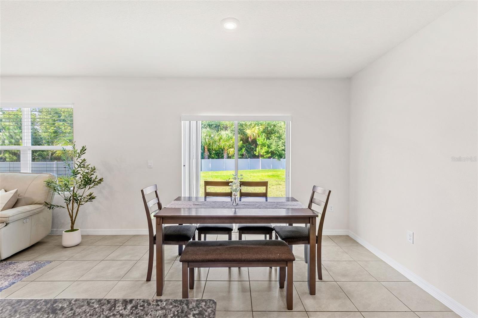 3366 EASTGROVE TER