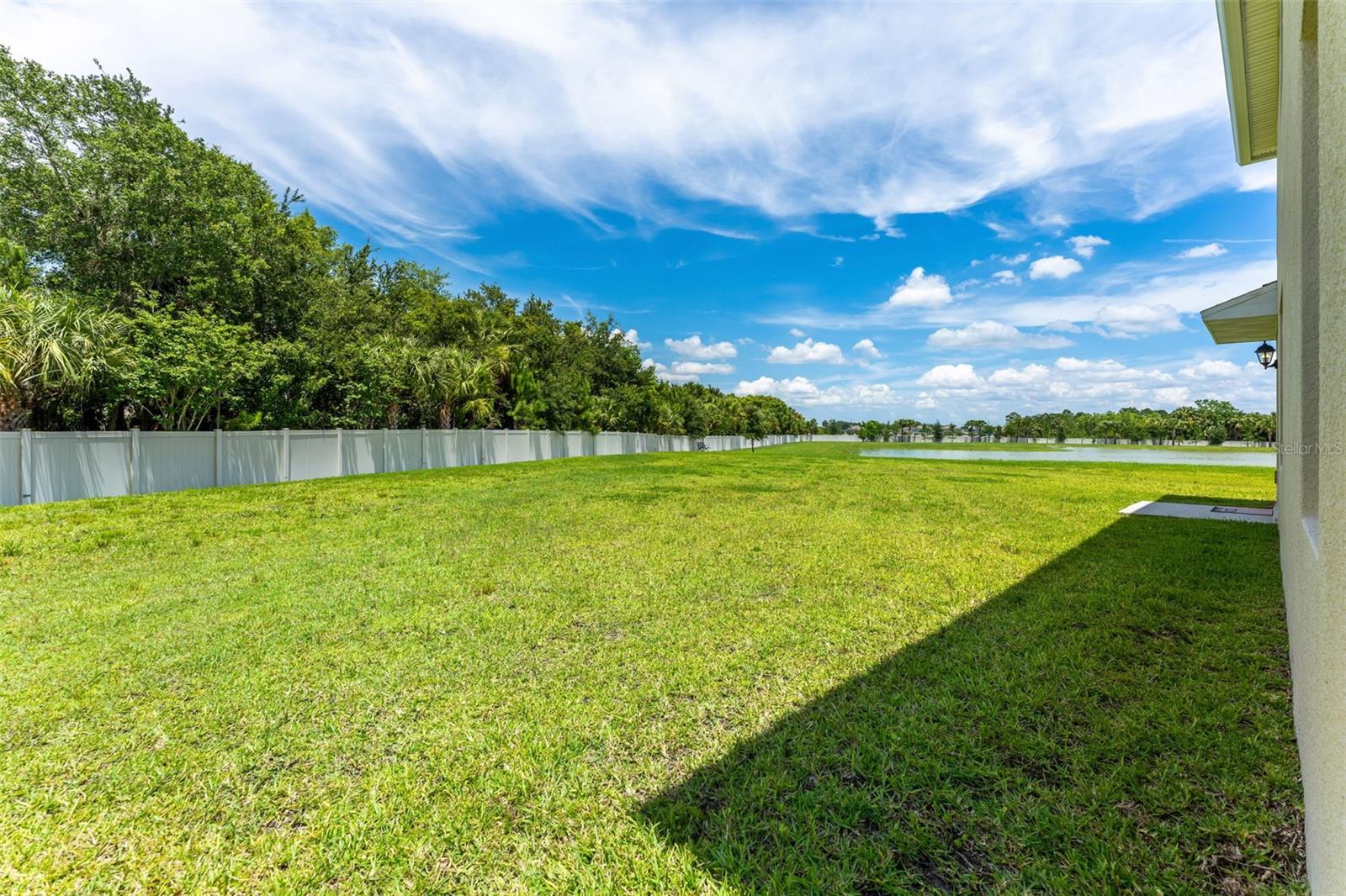3366 EASTGROVE TER
