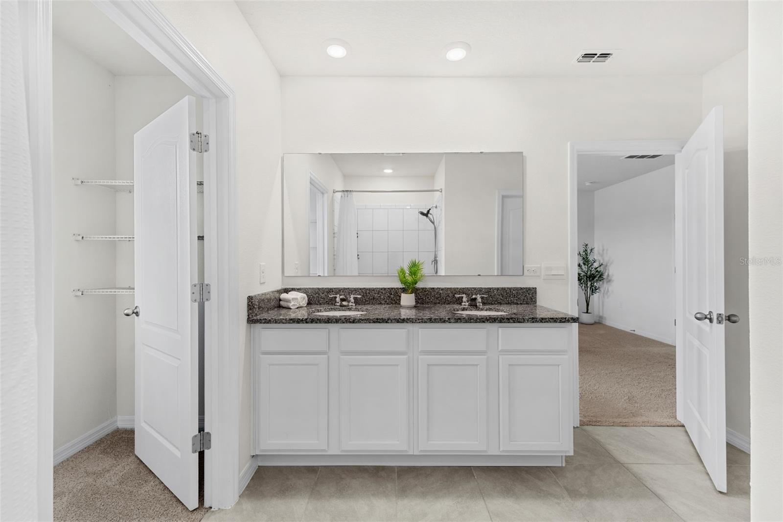 3366 EASTGROVE TER