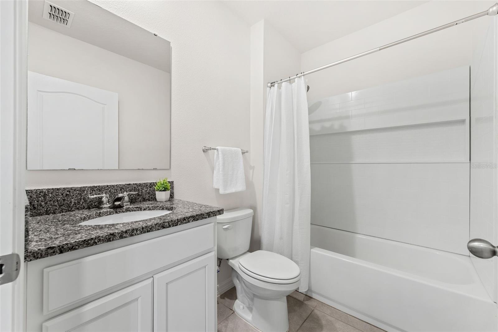 3366 EASTGROVE TER