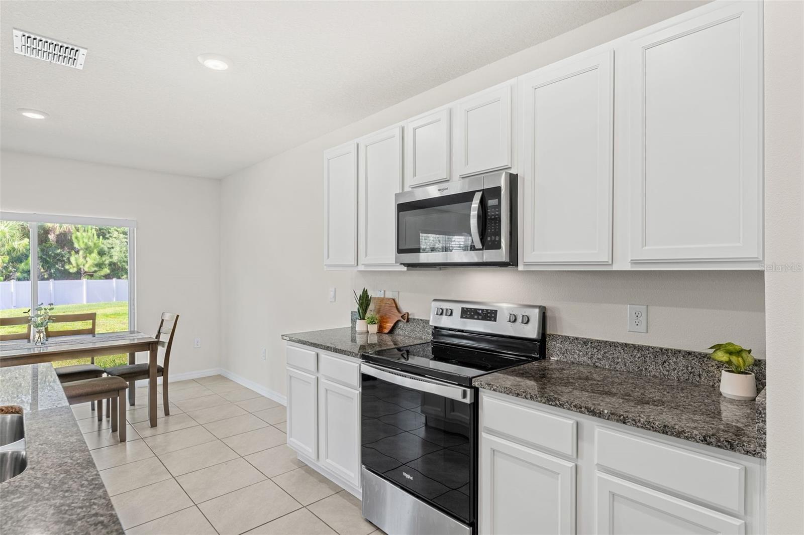 3366 EASTGROVE TER
