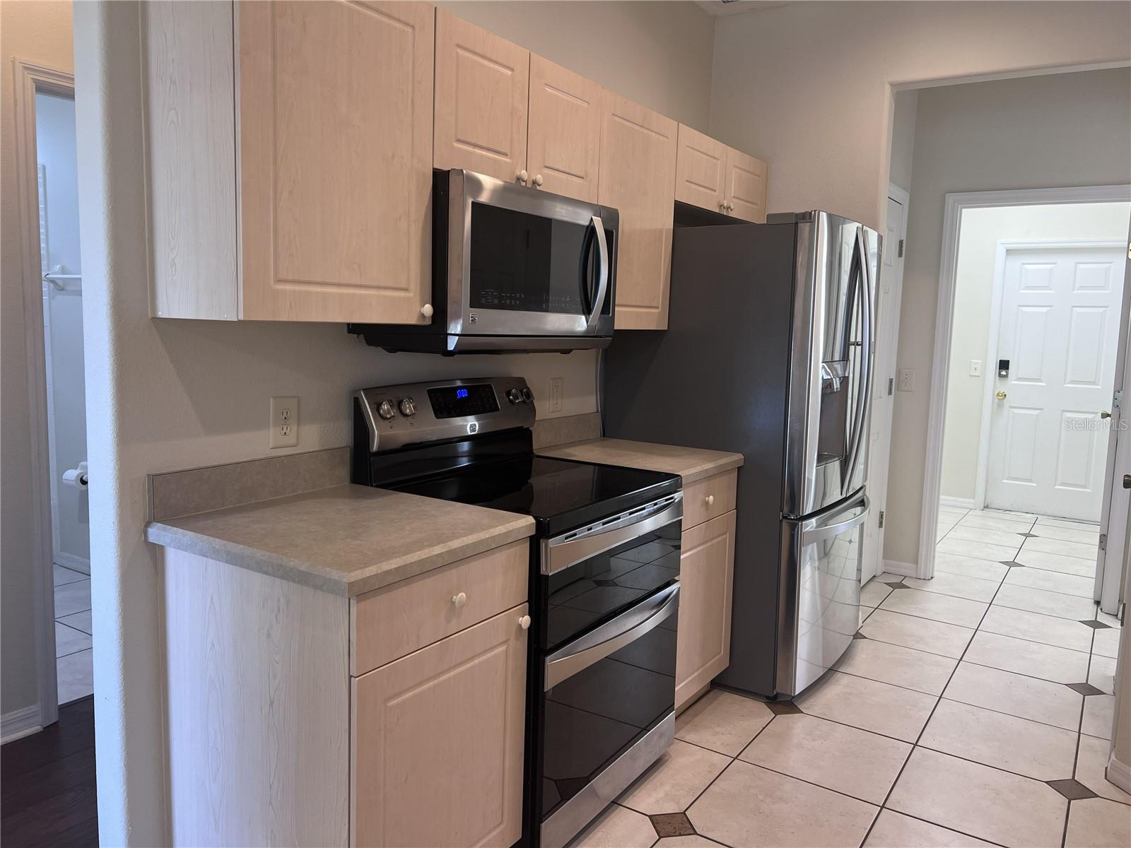 13500 BISCAYNE DR
