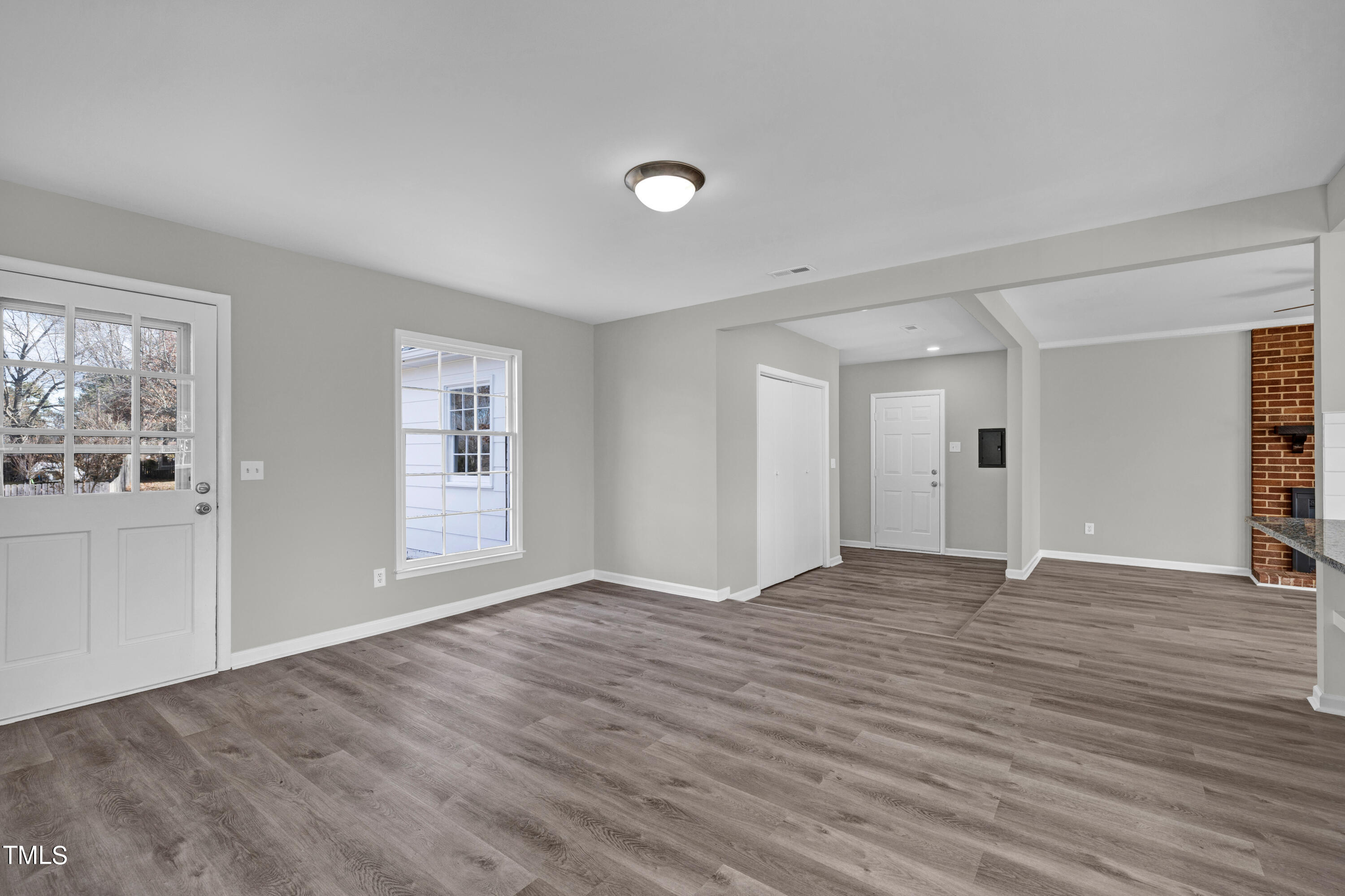 216 Woodhaven Drive