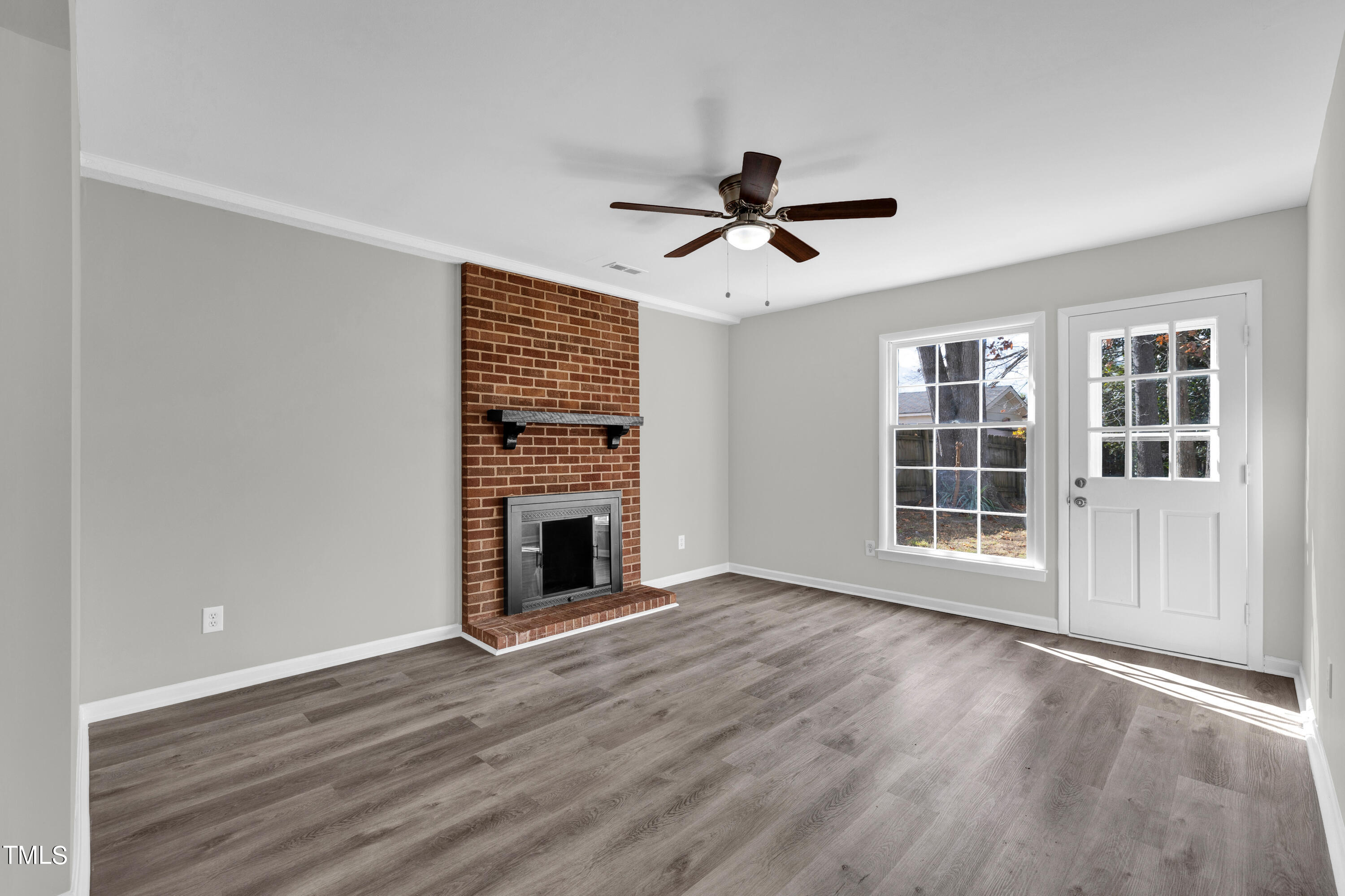 216 Woodhaven Drive