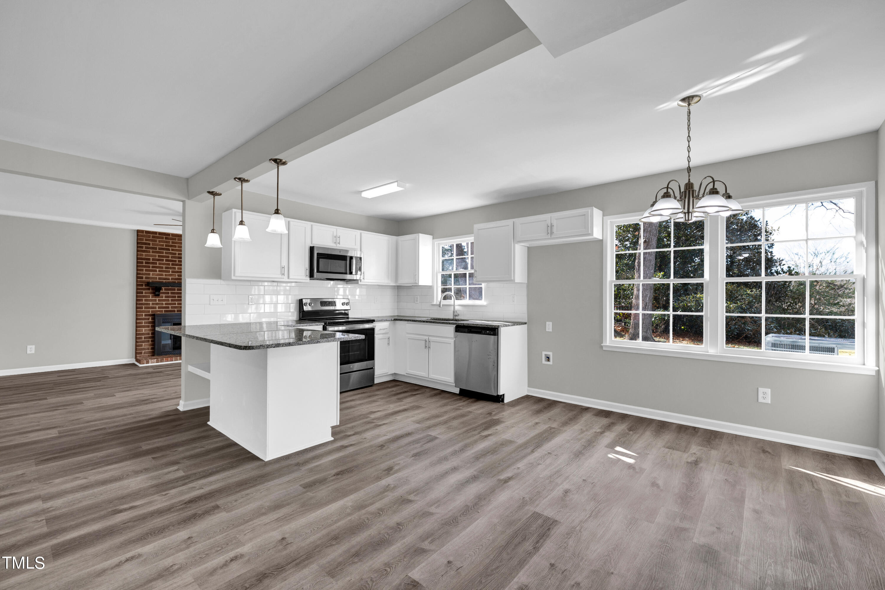 216 Woodhaven Drive