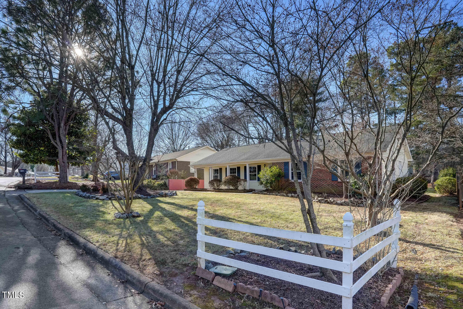 2715 Westchester Drive