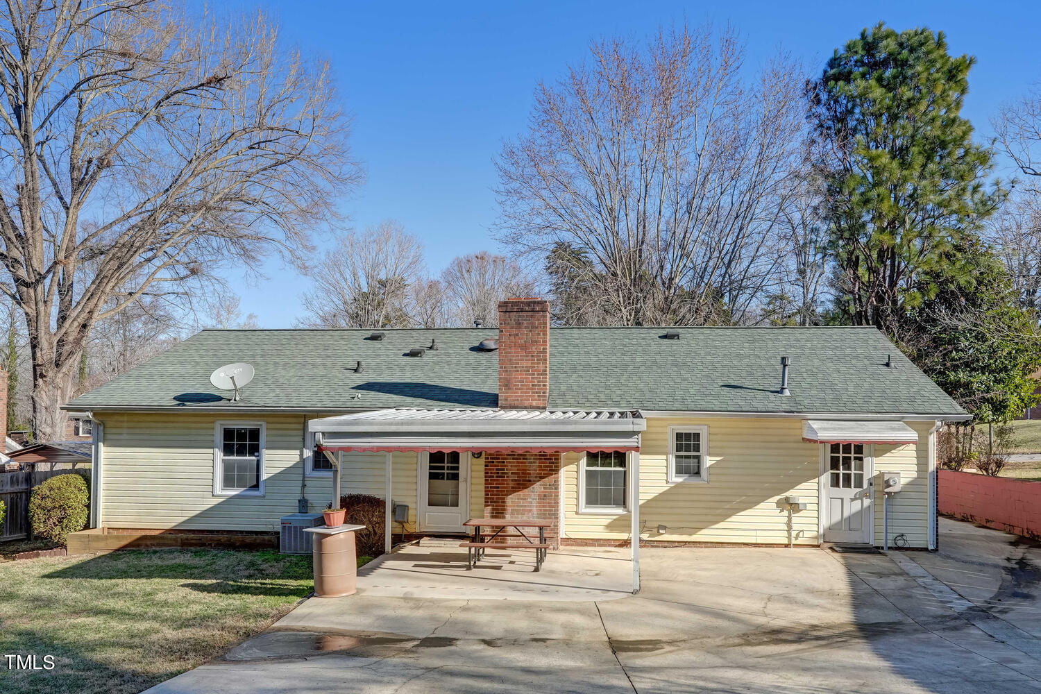 2715 Westchester Drive