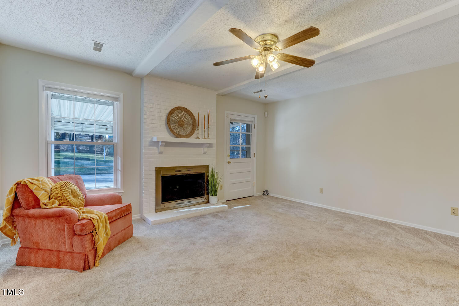 2715 Westchester Drive