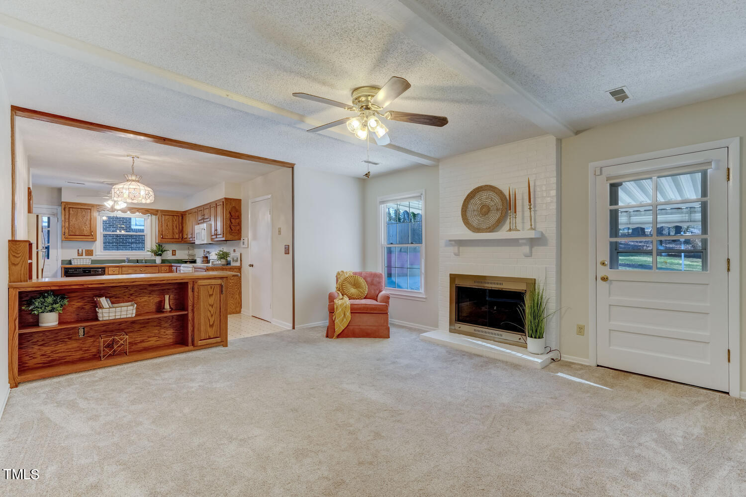2715 Westchester Drive