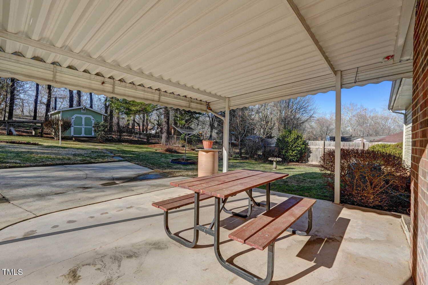 2715 Westchester Drive