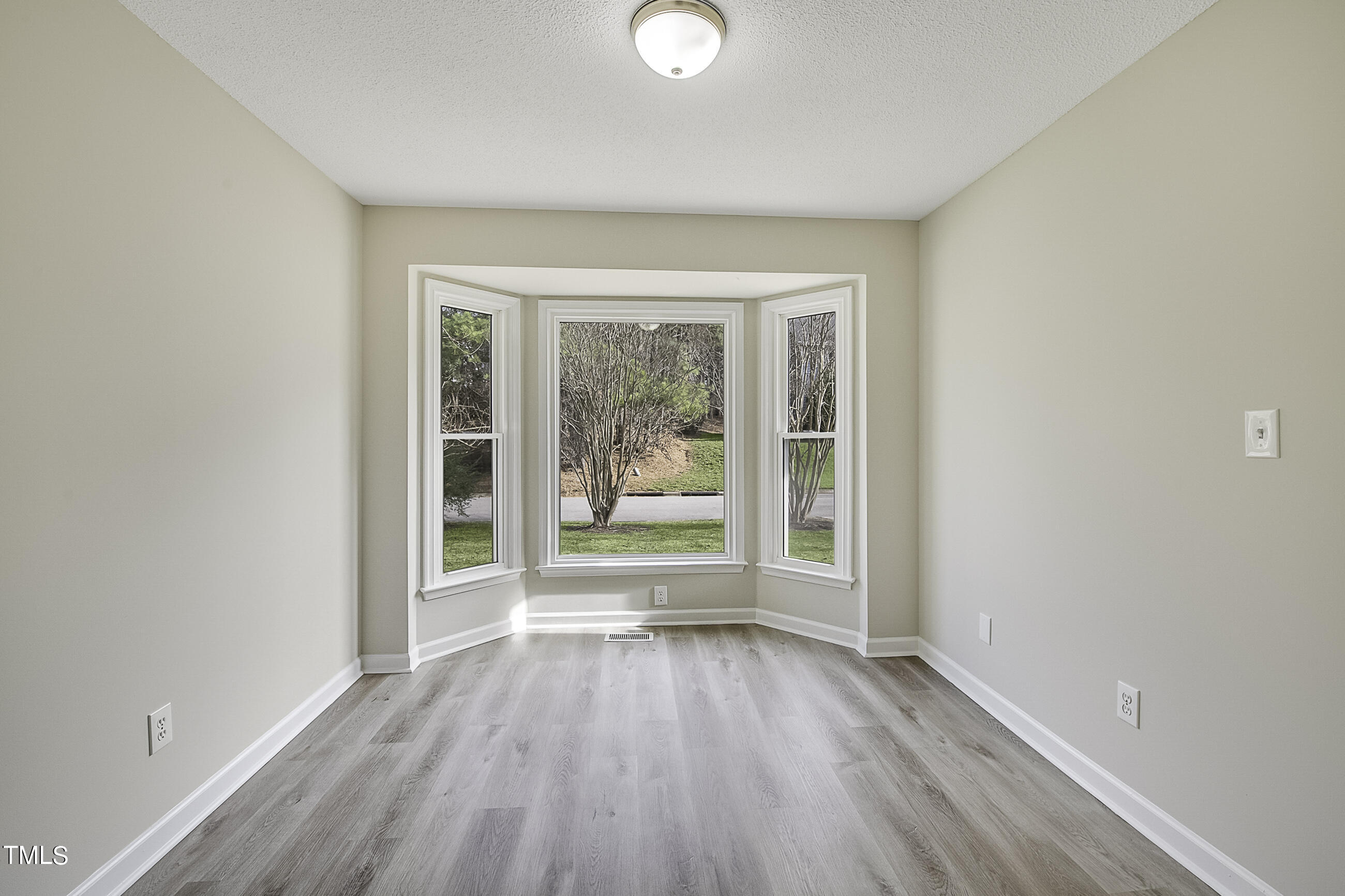 4 Nadeau Court