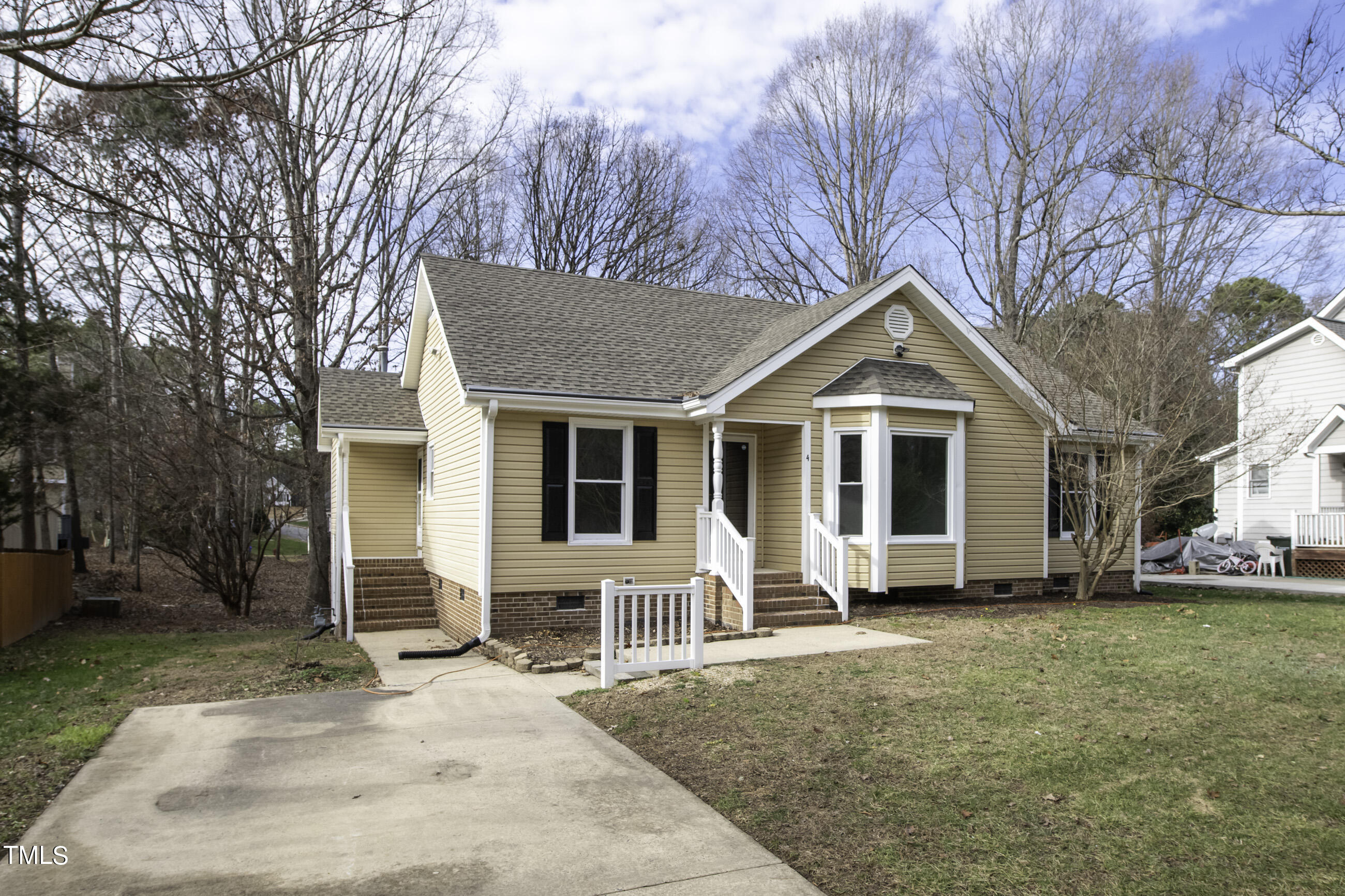 4 Nadeau Court