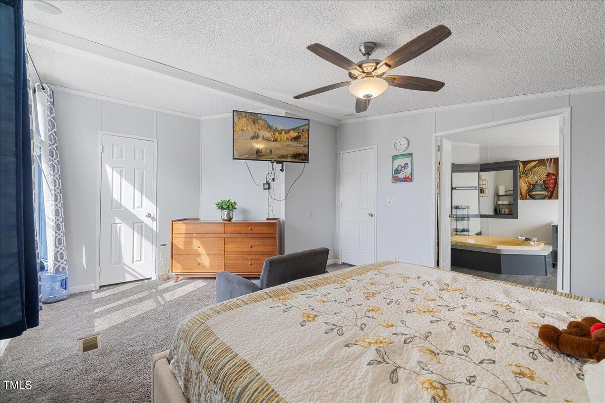 7237 Buck Road