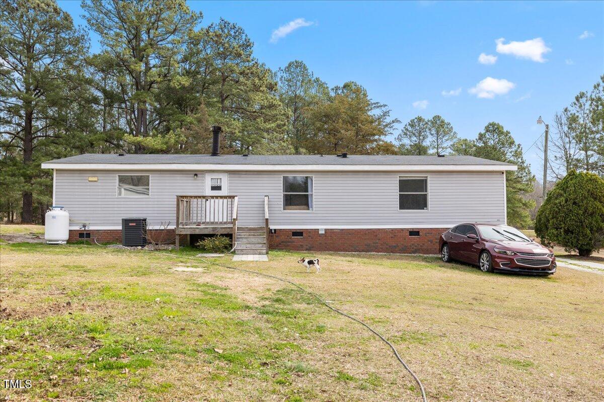 7237 Buck Road