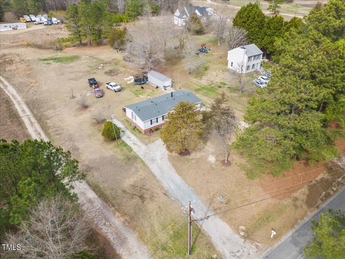 7237 Buck Road