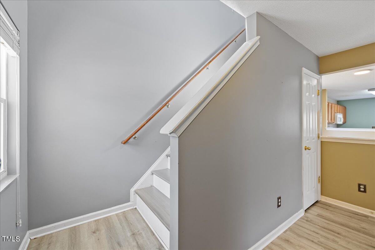 3739 Mountain Brook Circle Circle