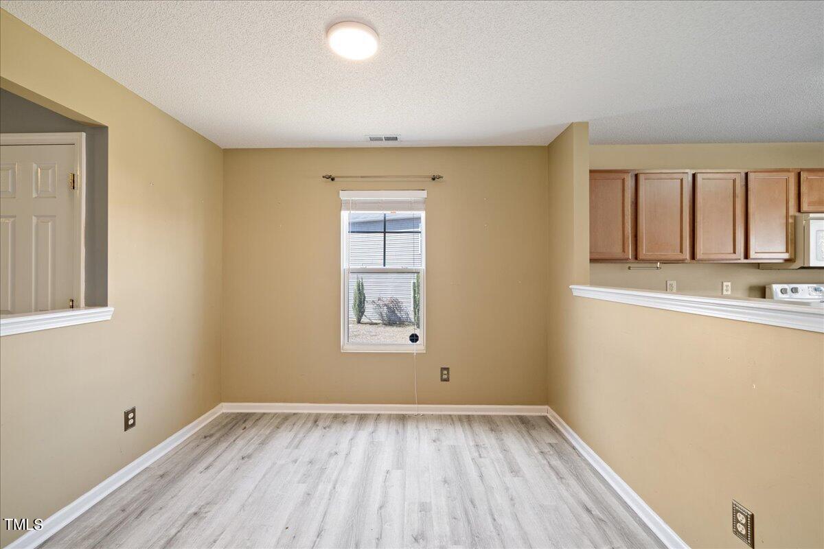 3739 Mountain Brook Circle Circle