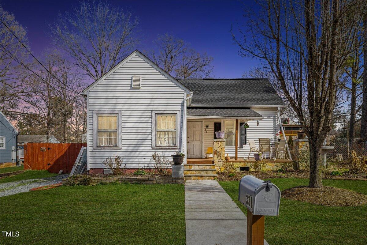 331 Lakeside Avenue