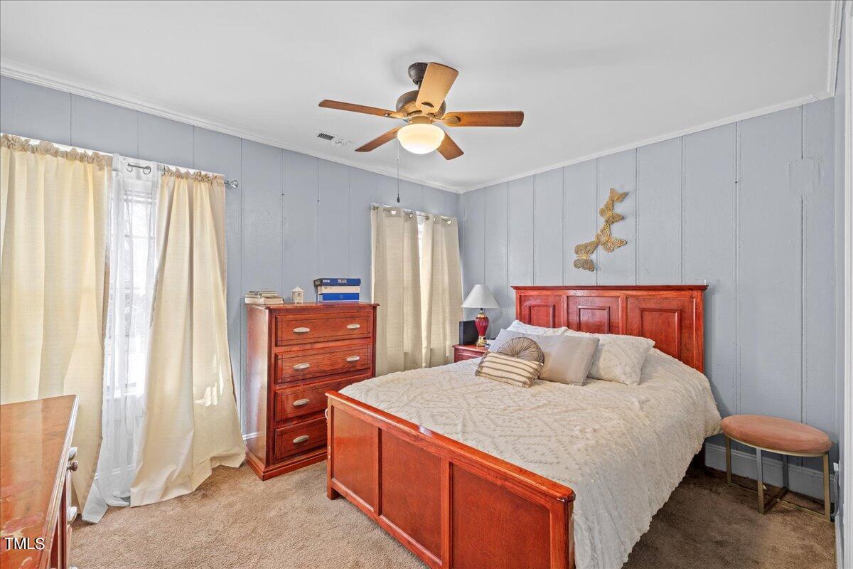 331 Lakeside Avenue
