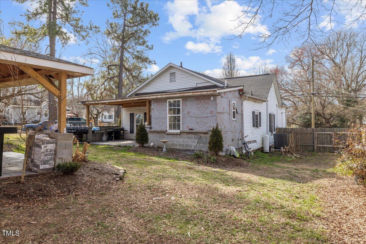 331 Lakeside Avenue