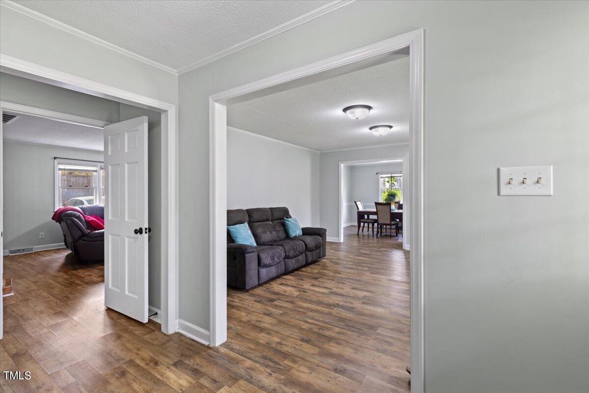 104 Royall Rd Road