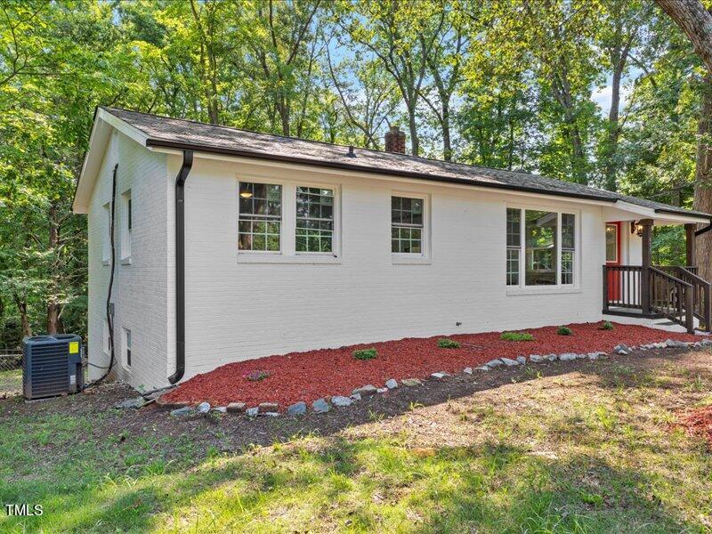 617 Oakdale Court