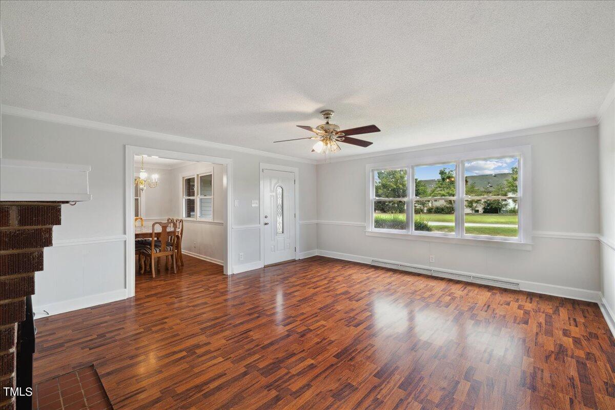 1519 Sherron Road