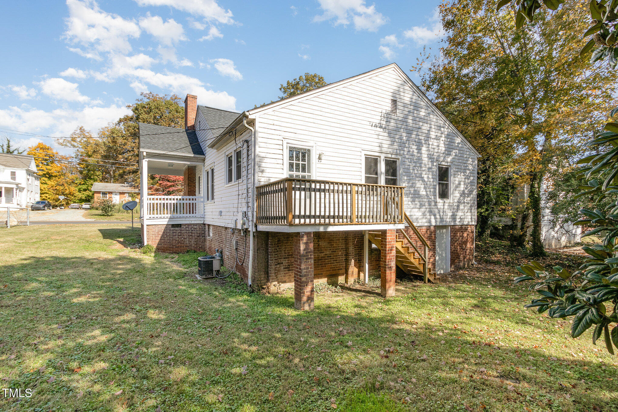 619 N Mebane Street