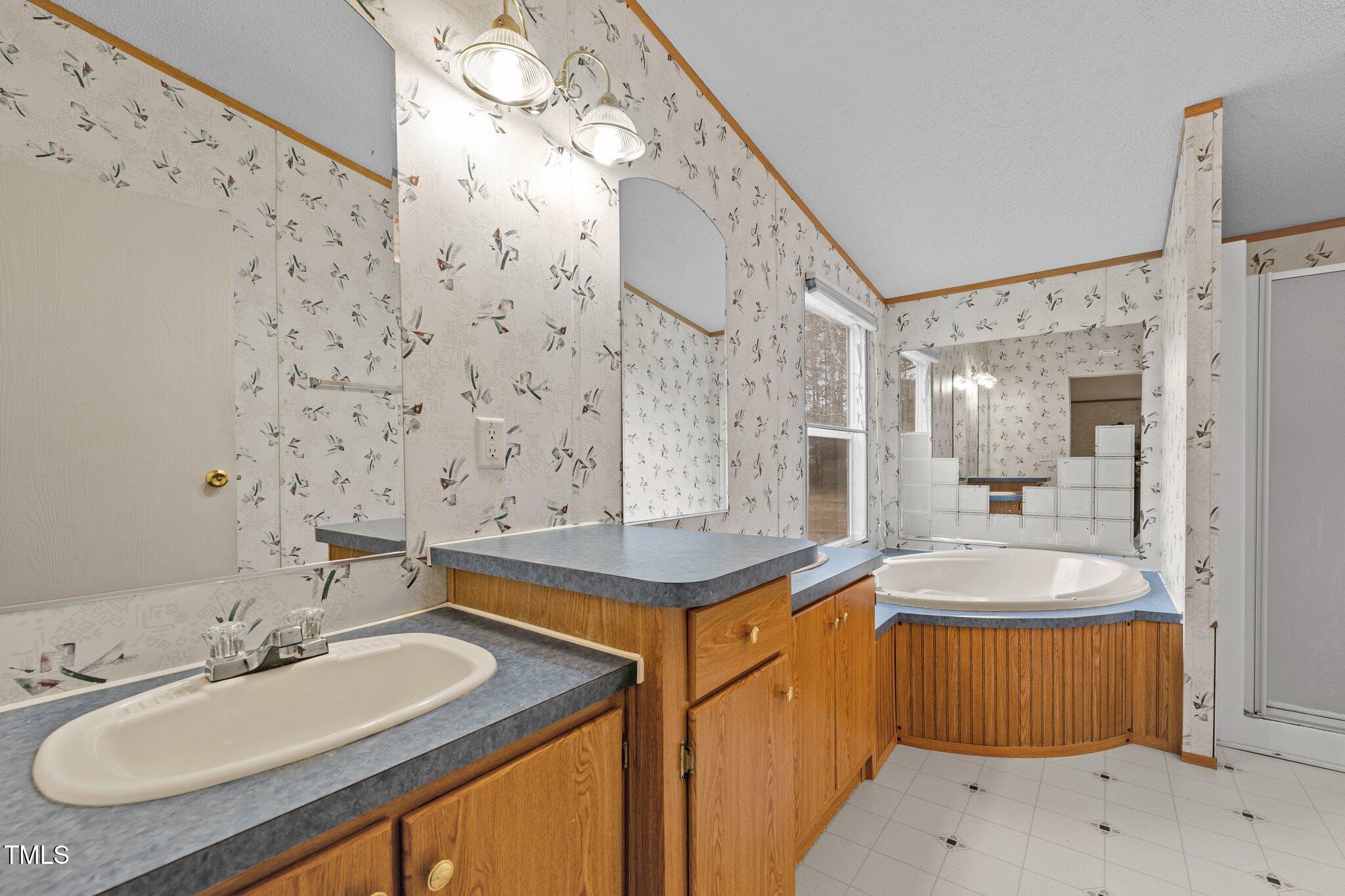 7300 Eliza Lane