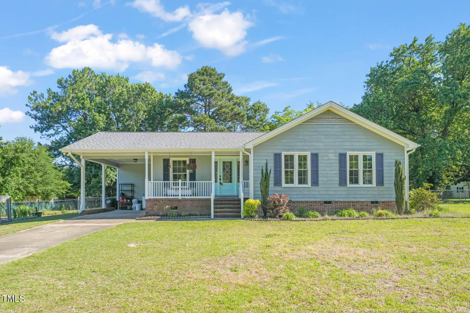 1413 Roy Averette Drive