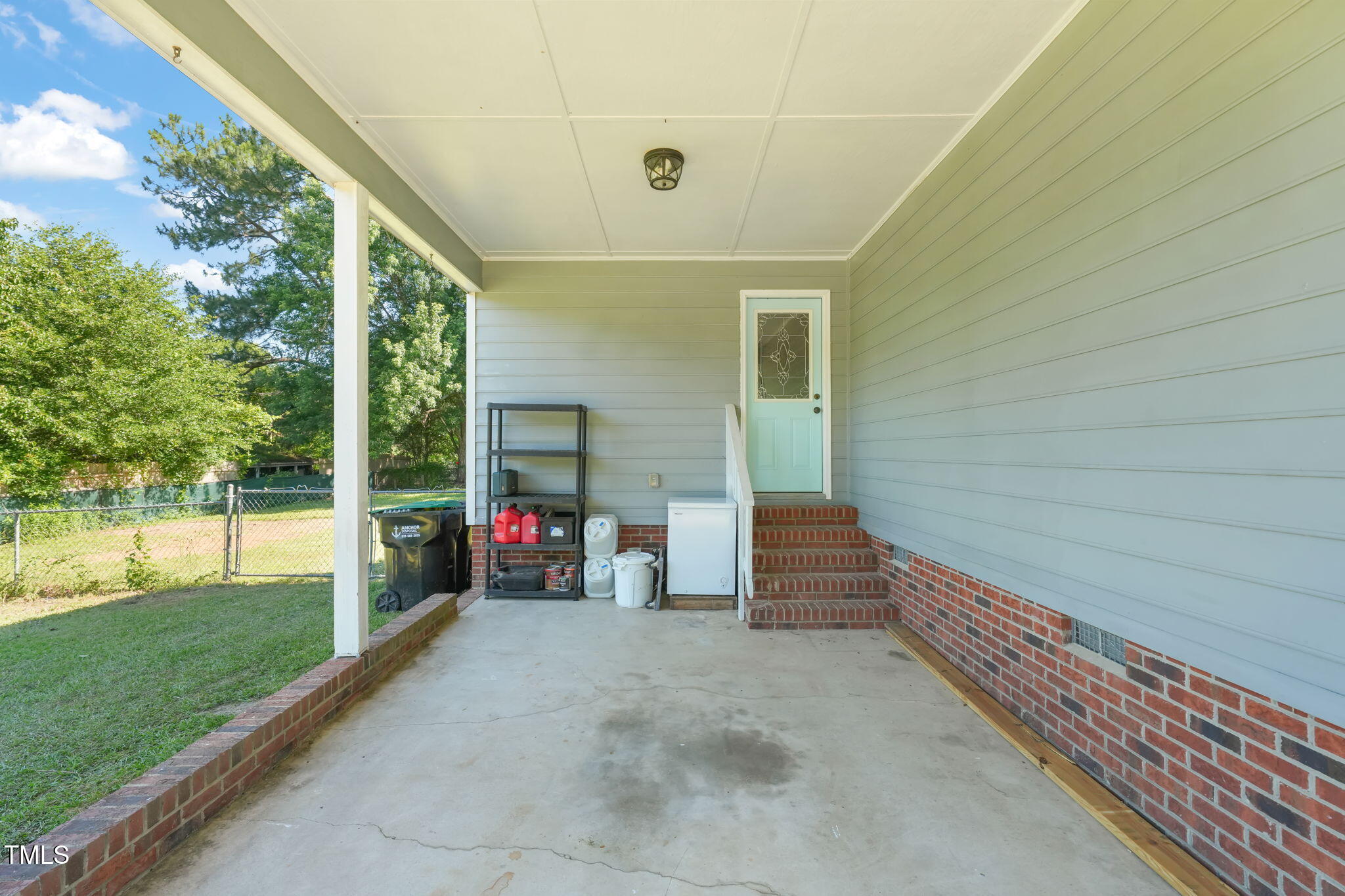 1413 Roy Averette Drive