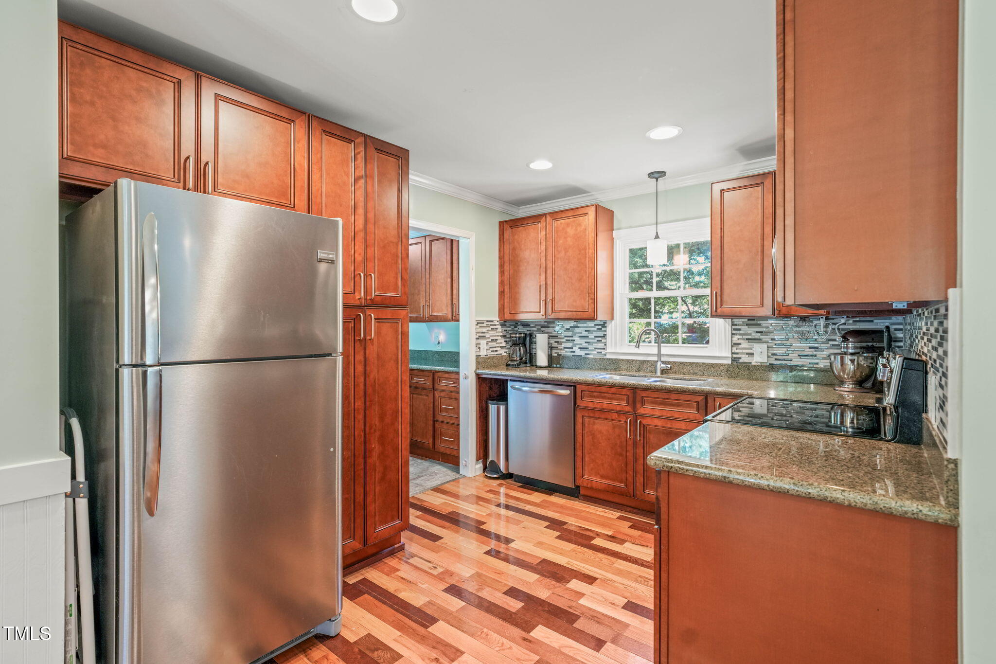 1413 Roy Averette Drive