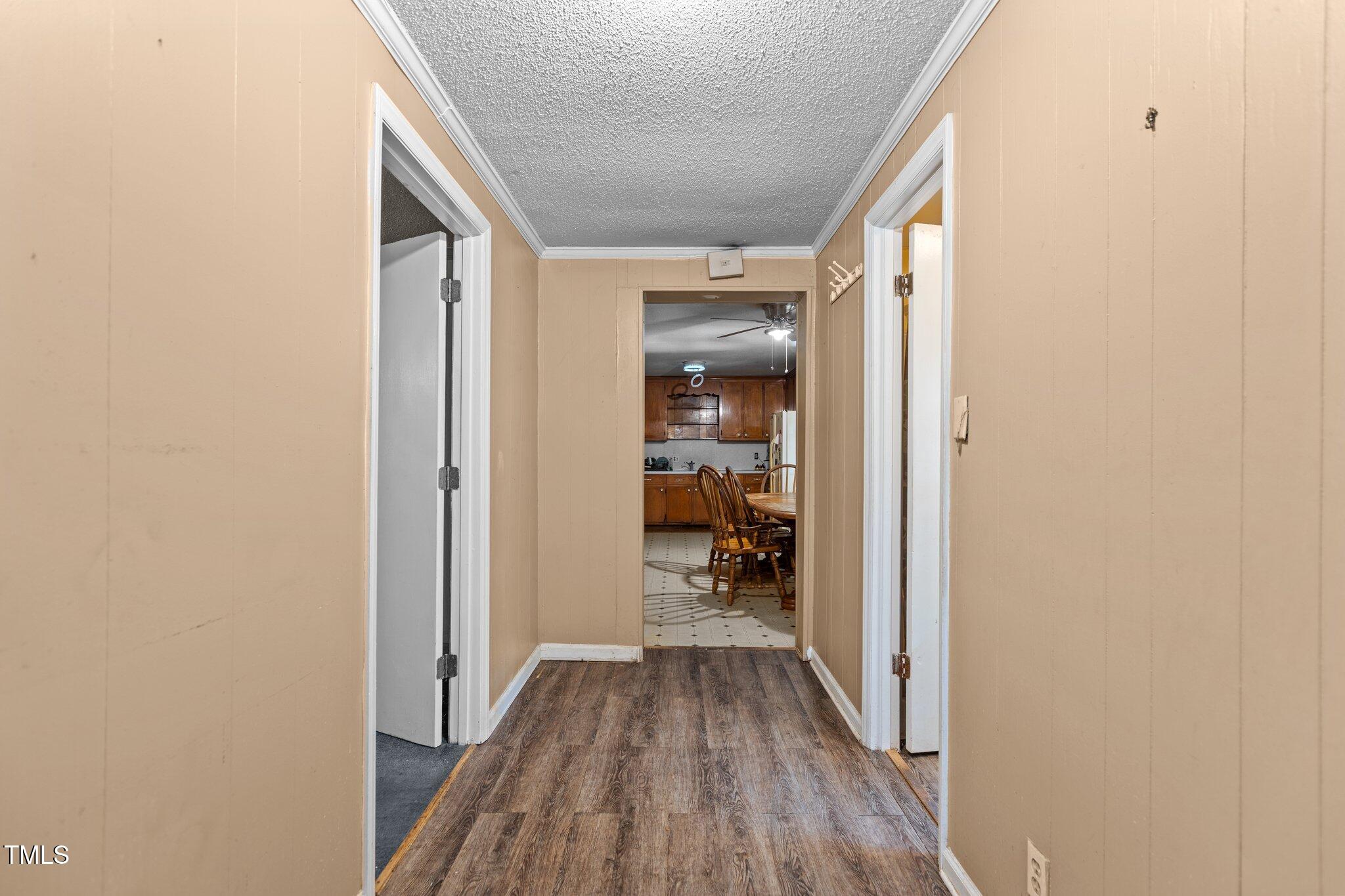 4038 Redwood Road