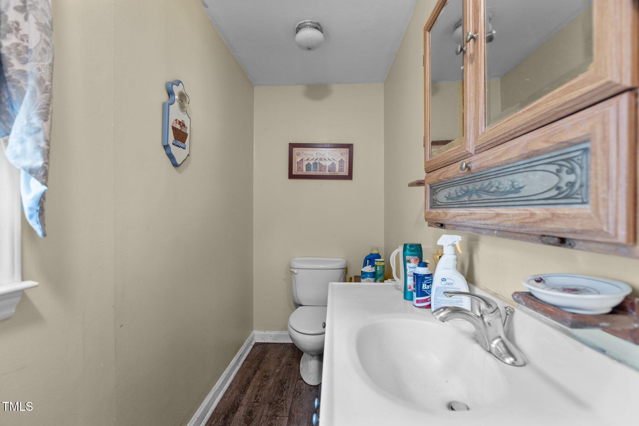 4038 Redwood Road