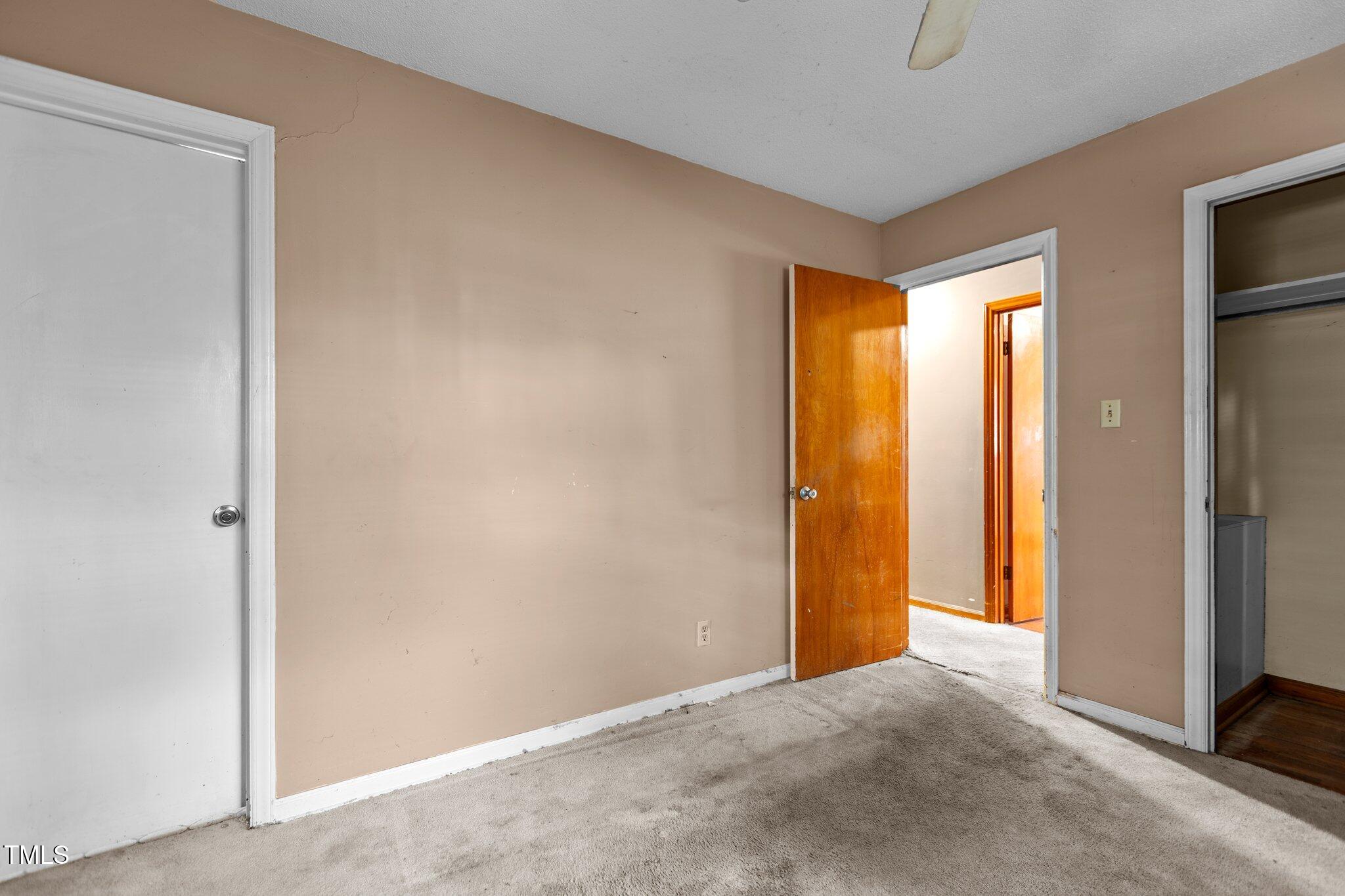 4038 Redwood Road