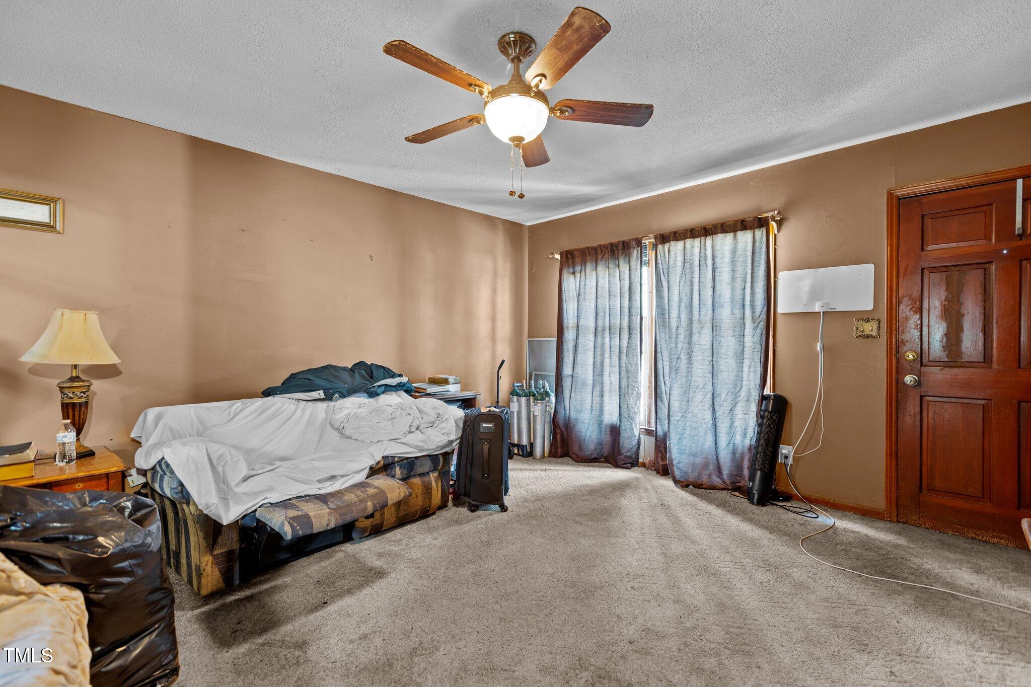 4038 Redwood Road