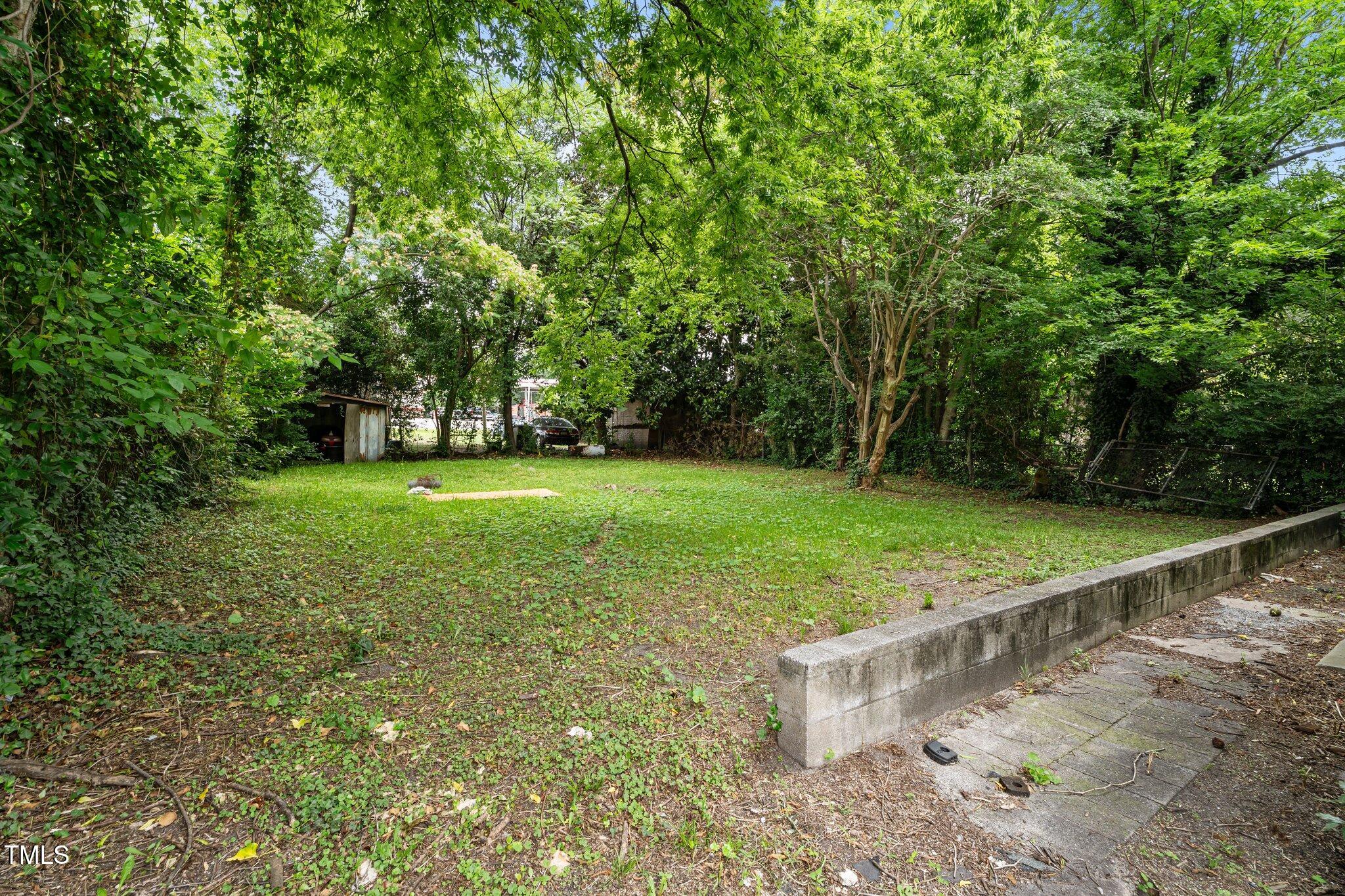 403 E Mulberry Street