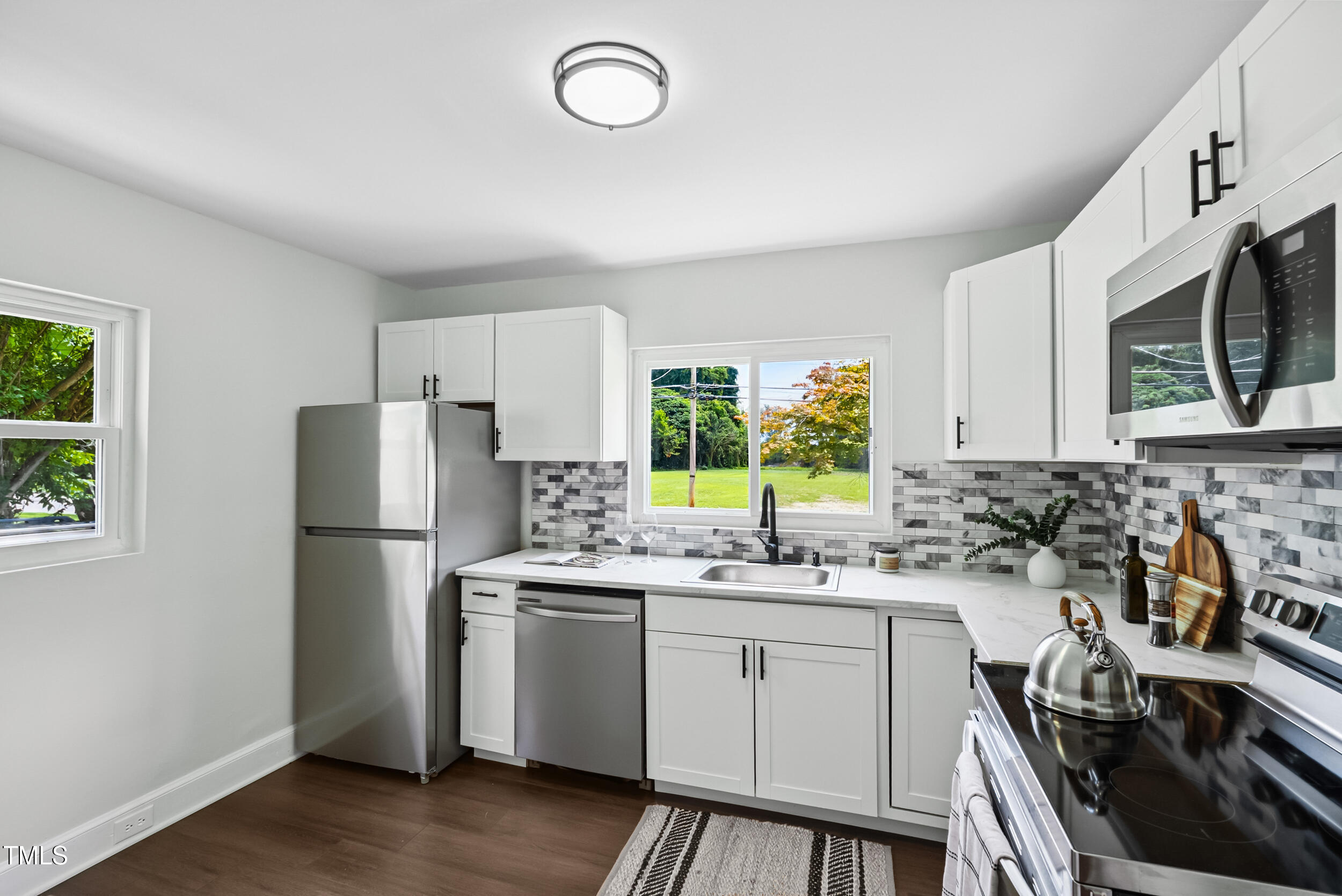 208 Fairview Avenue SW