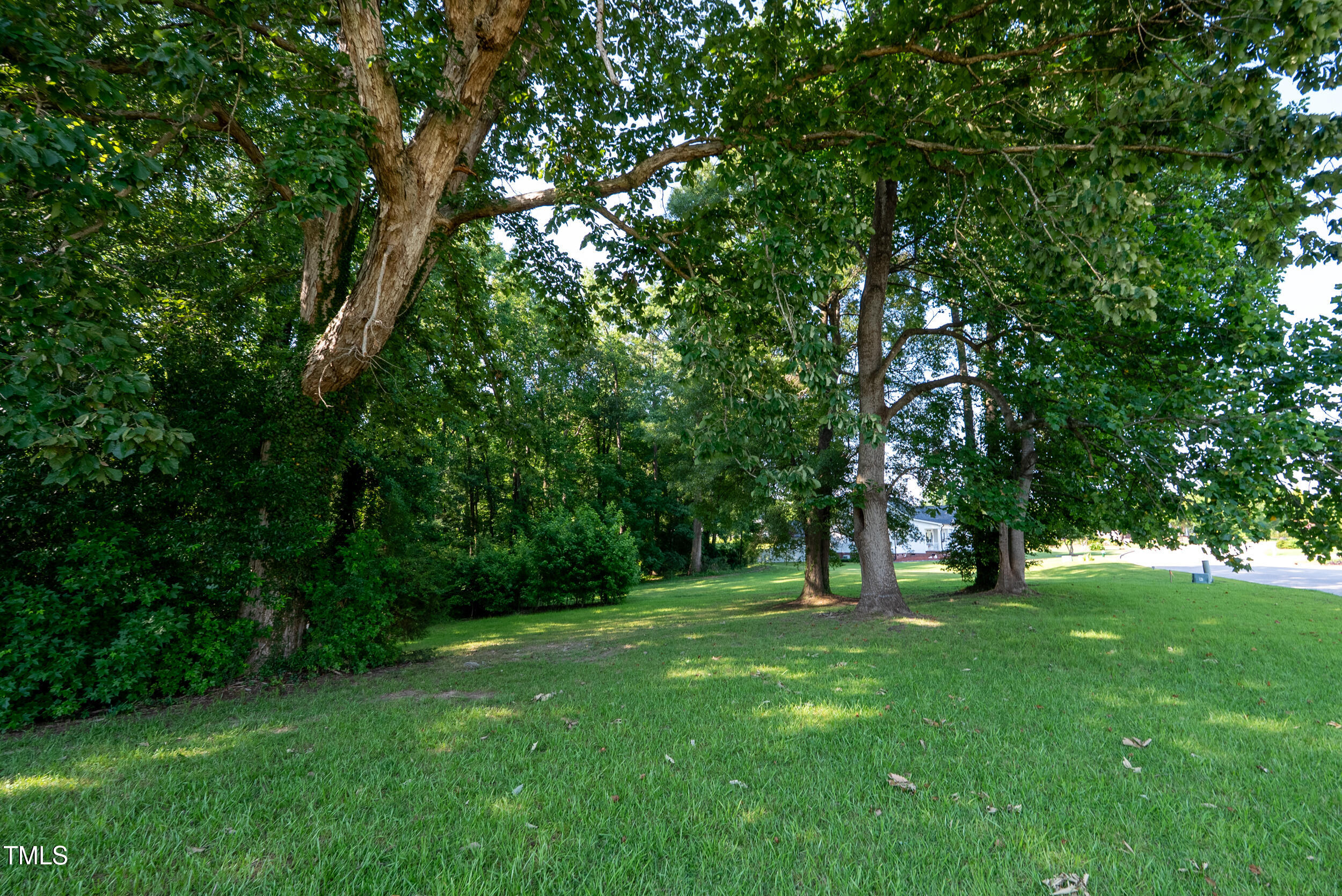3807 Trace Drive W