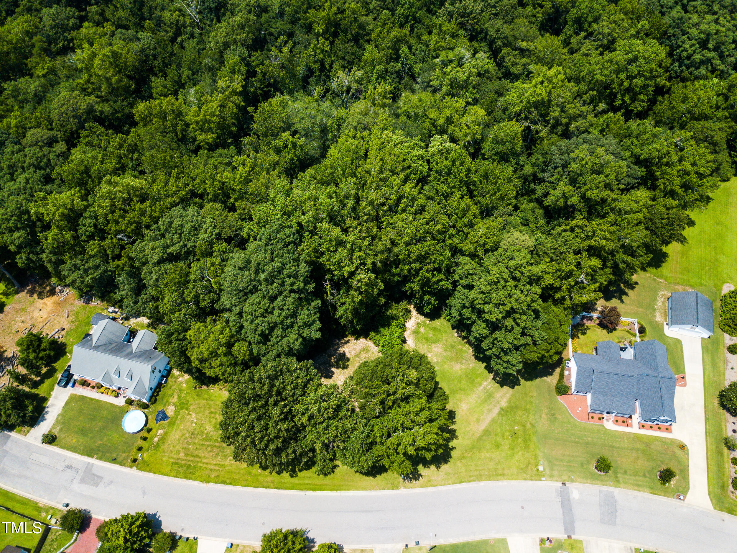 3807 Trace Drive W