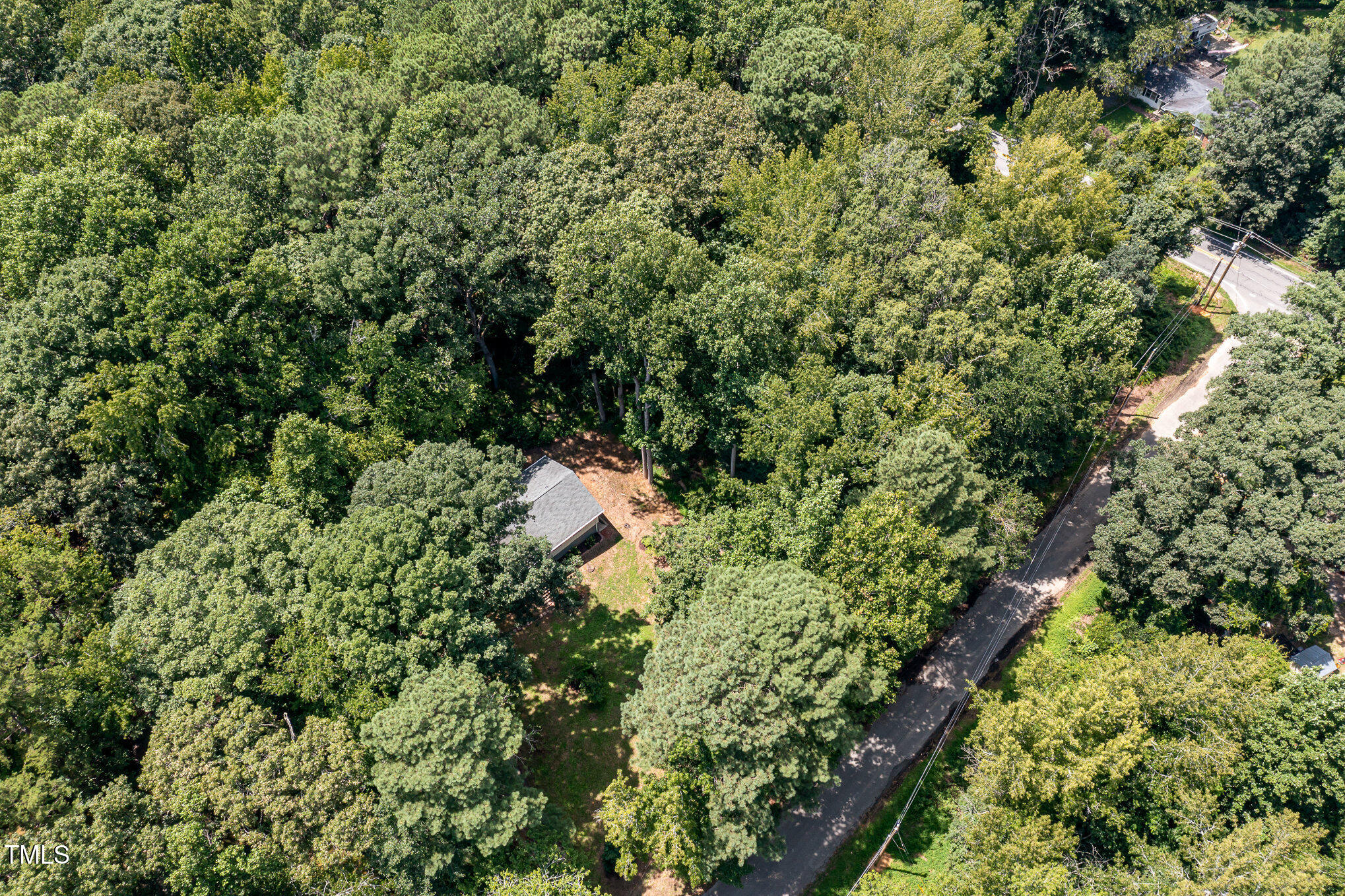 1512 Edwards Drive