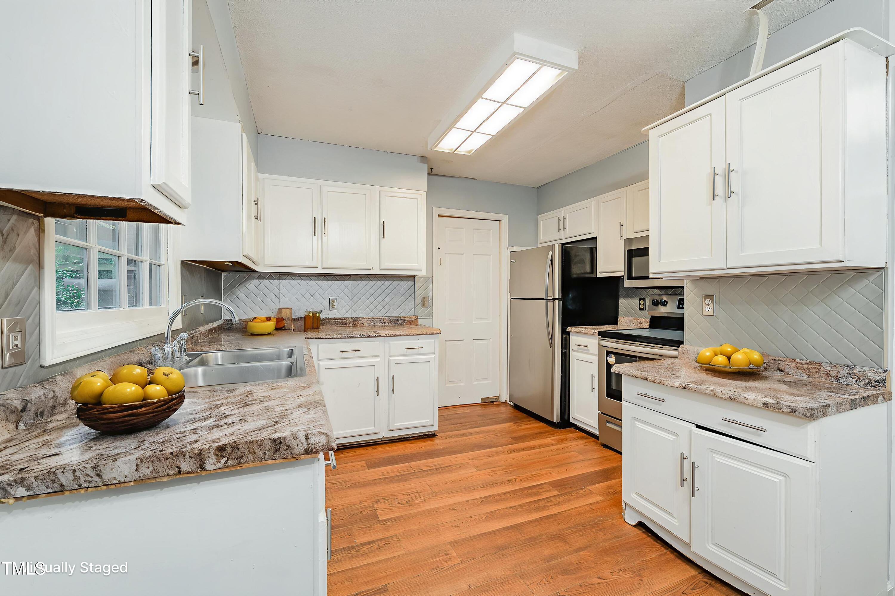 3042 Marlborough Road