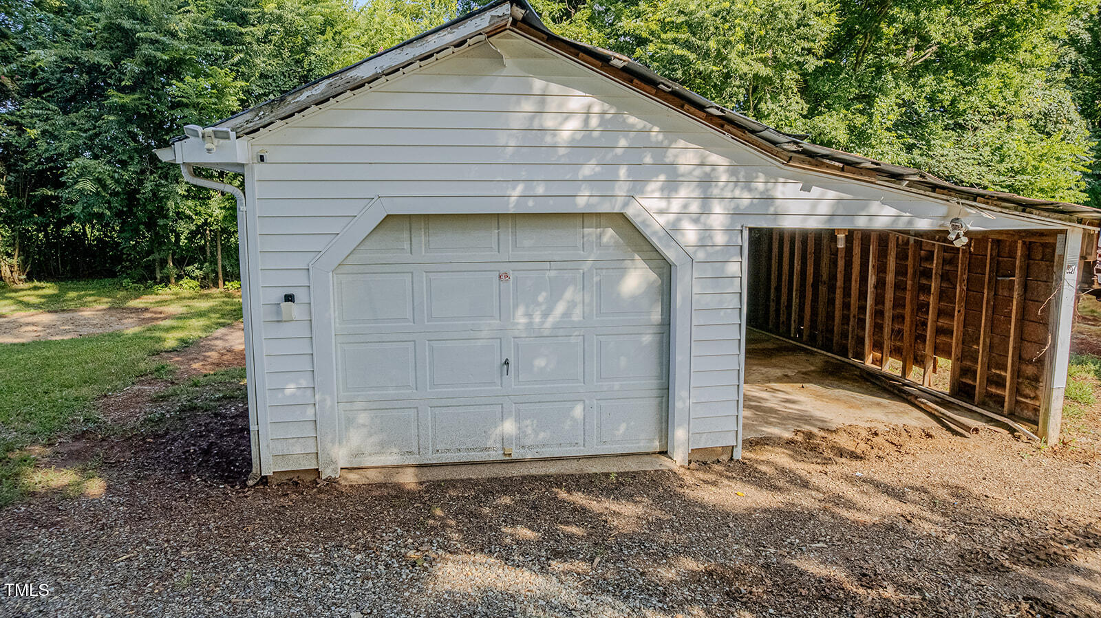 8204 Hebron Church Road