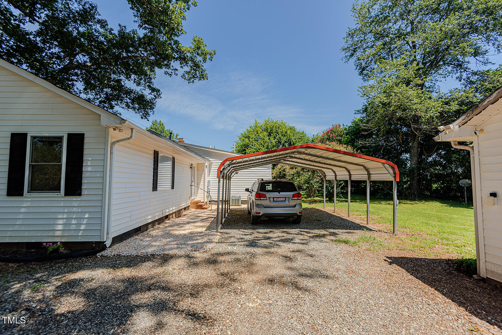 8204 Hebron Church Road