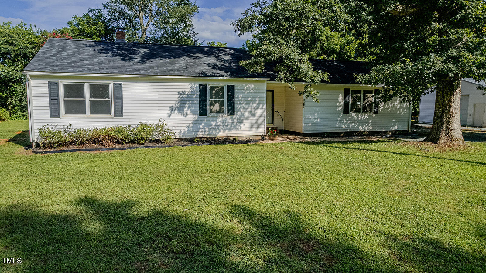 8204 Hebron Church Road