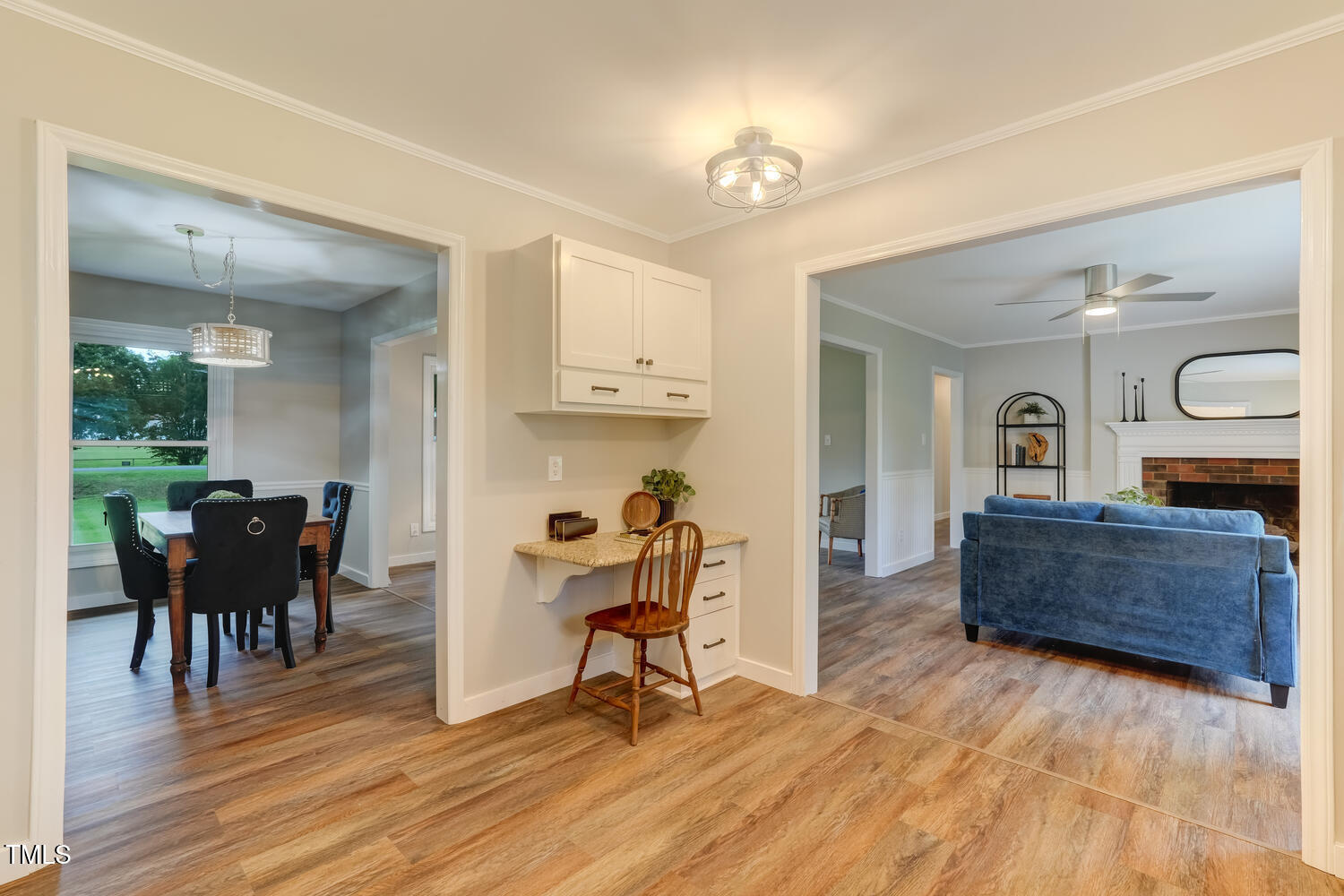 1242 Dogwood Street